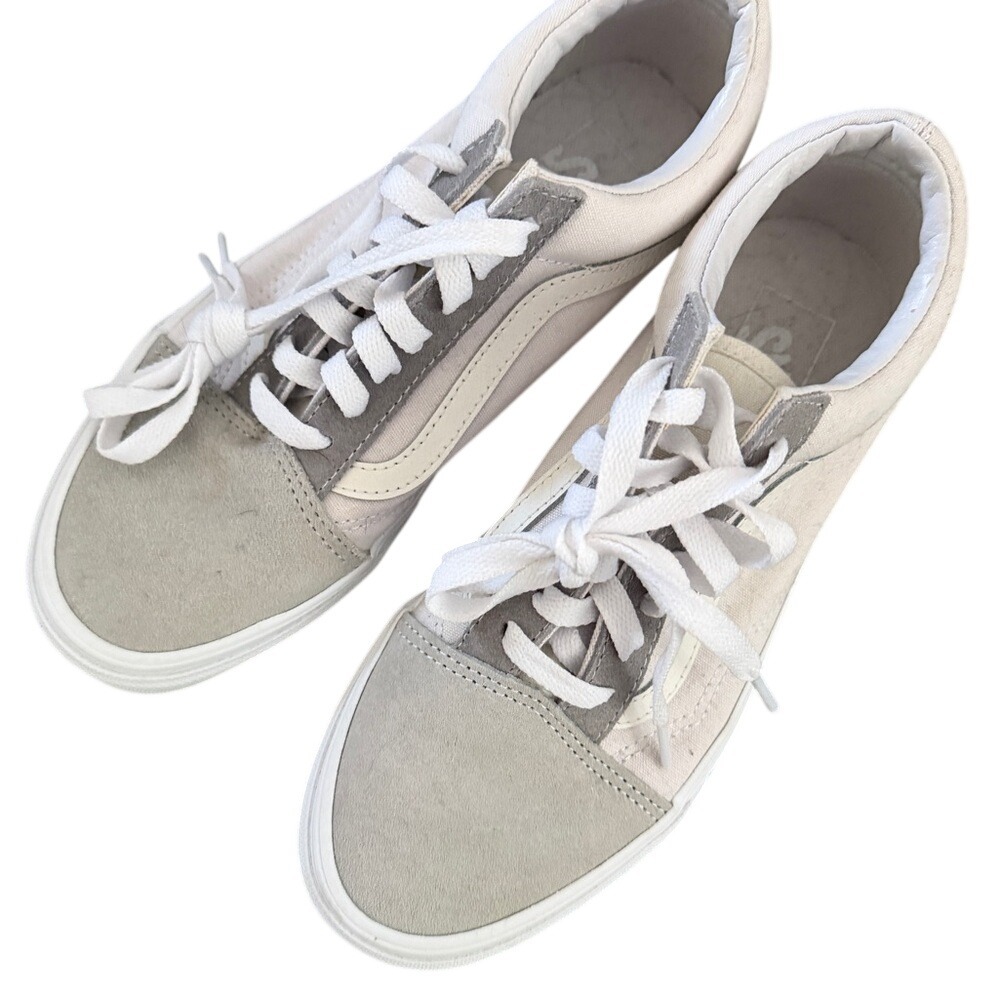 Women's Classic Gray and White Sneakers Vans 7.5 Skate Shoes